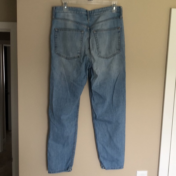 Topshop Boyfriend Ripped Jeans - Picture 2 of 5